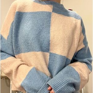 LANE 201 CREW NECK SWEATER